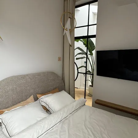 Urban Penthouse Free Parking I Rowery Apartment