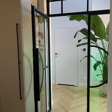 Urban Penthouse Free Parking I Rowery アパート